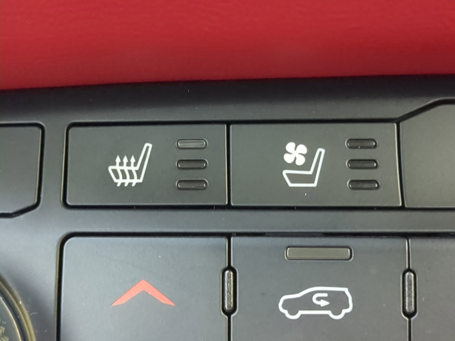 Used 2022 Dodge Durango R/T RWD image 64
