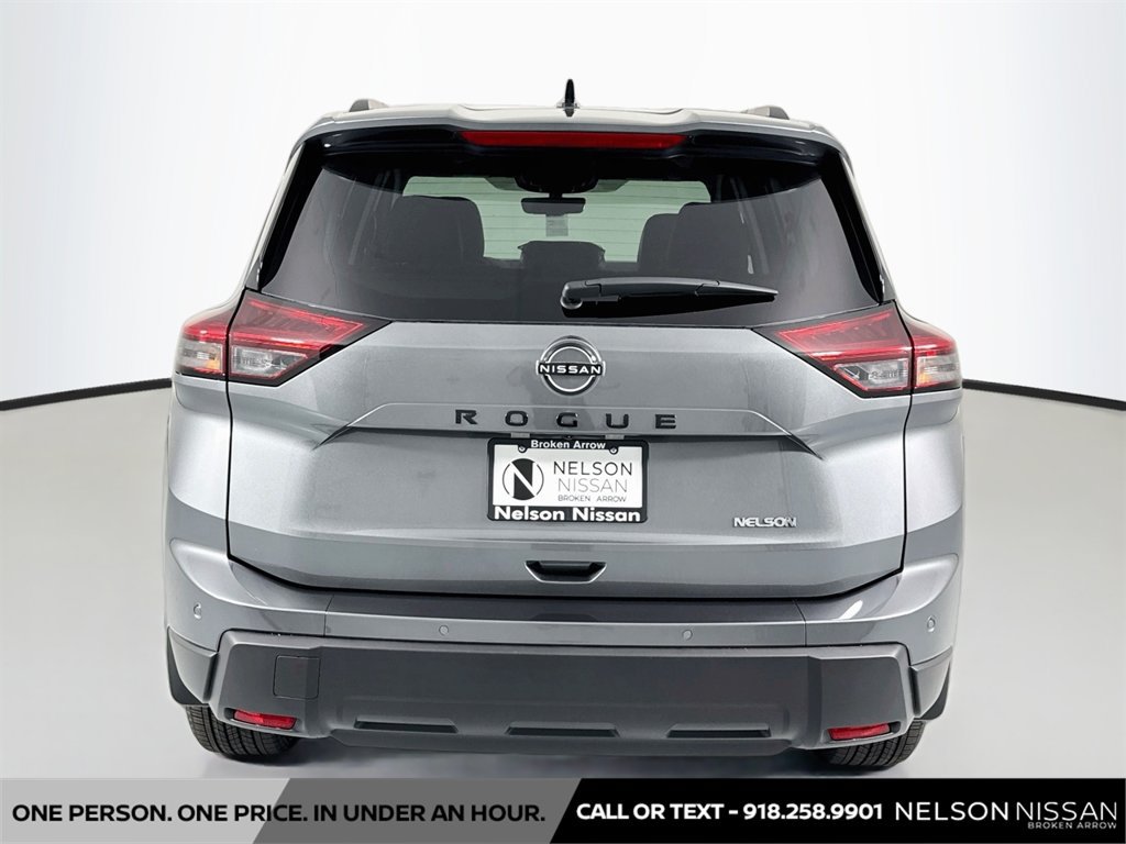 New 2026 Nissan Rogue Dark Armor FWD image 6