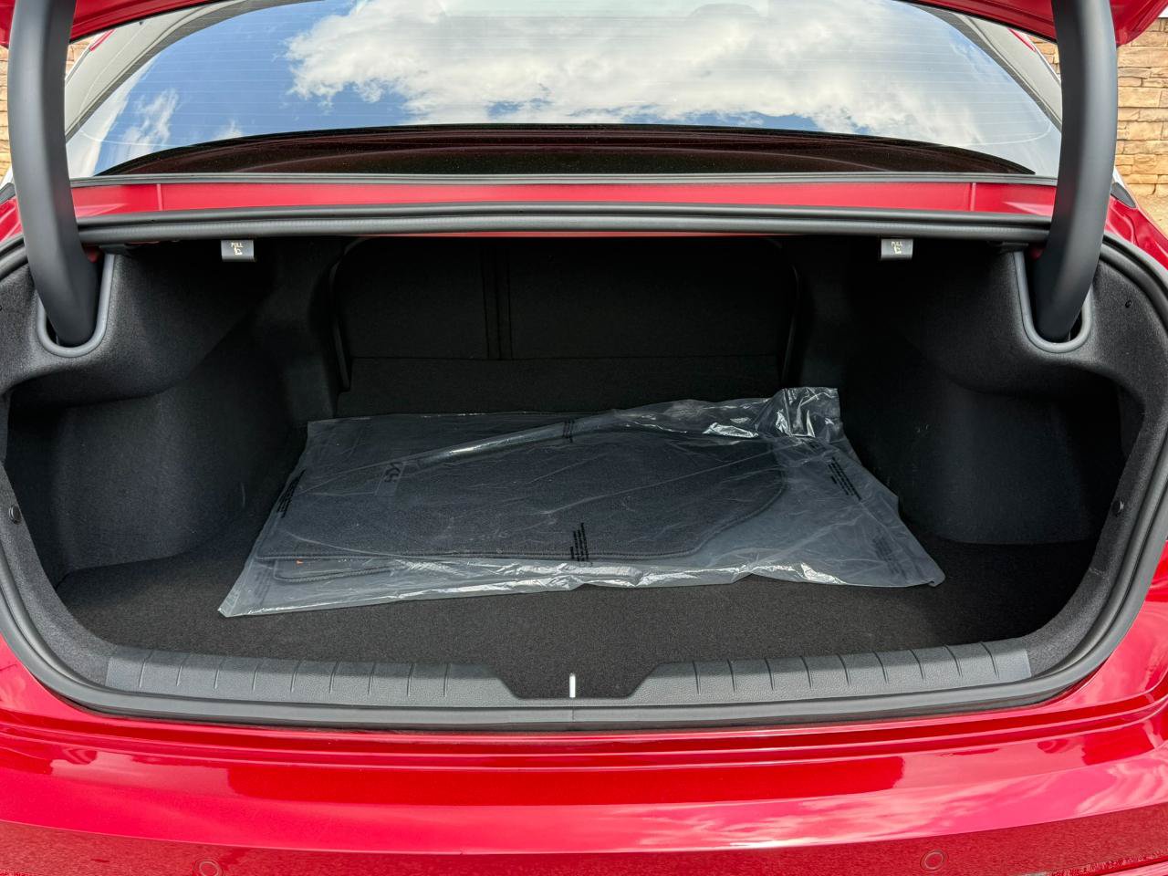 Used 2026 Kia K5 GT-Line w/ GT-Line Premium Package FWD image 33