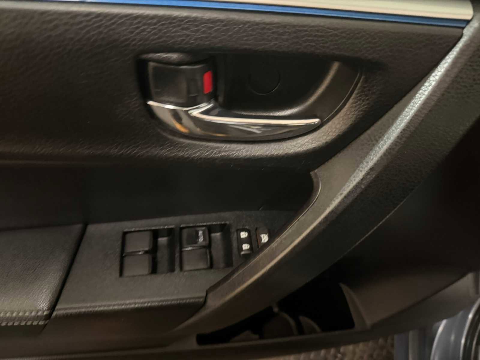 Used 2016 Toyota Corolla S FWD image 21
