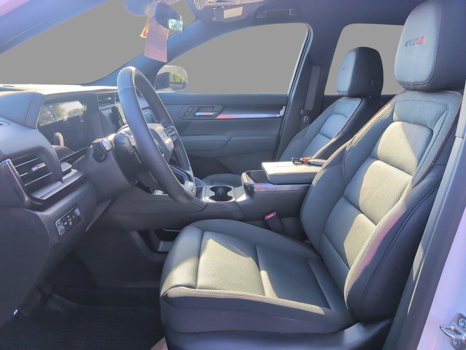 New 2026 GMC Terrain AT4 w/ Convenience Package III AWD/4WD image 17