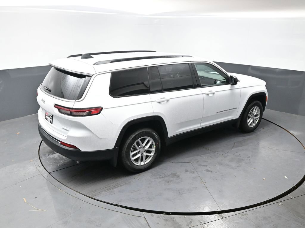 New 2026 Jeep Grand Cherokee L Laredo w/ Trailer Tow Package image 27