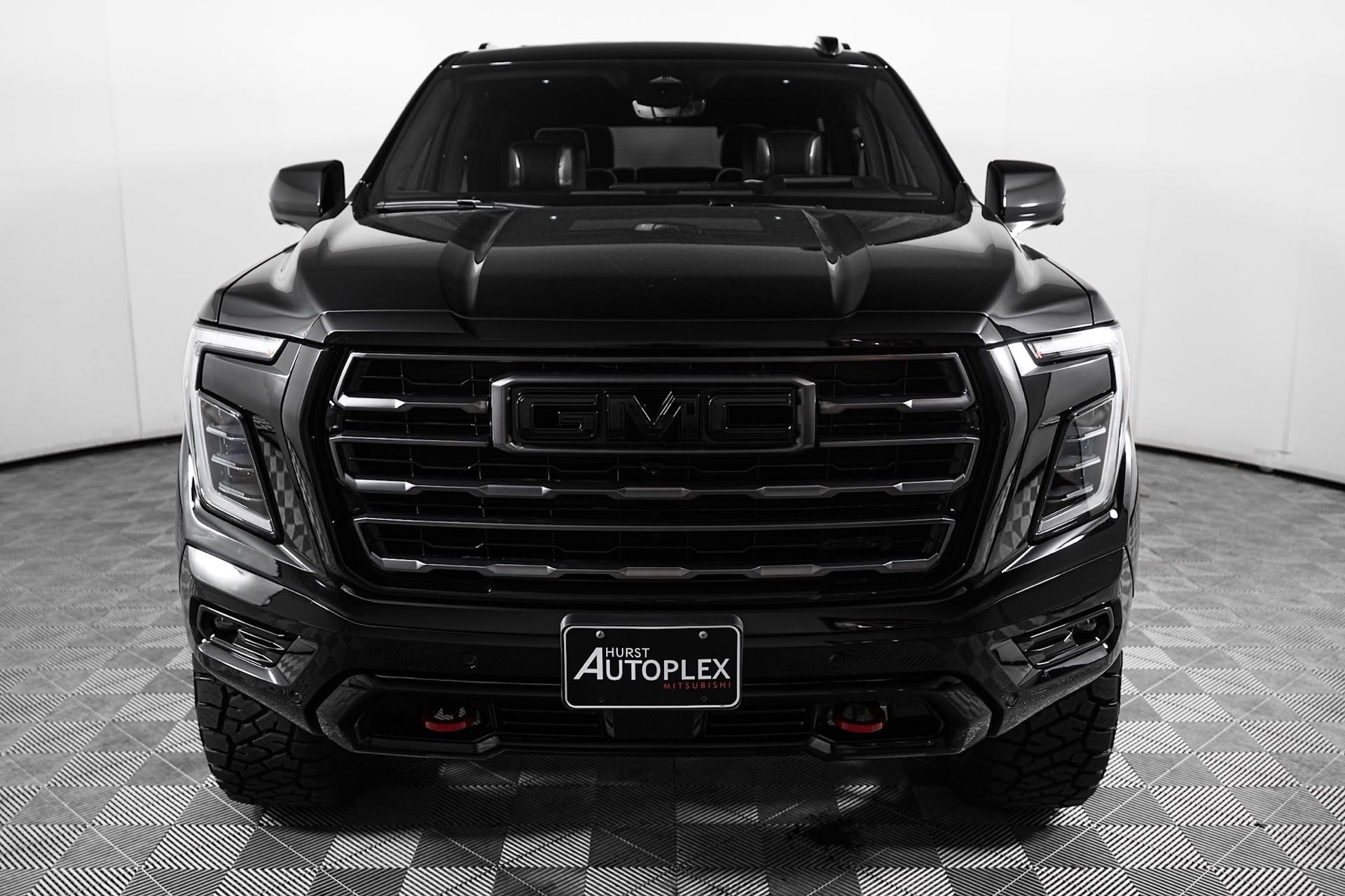 Used 2026 GMC Yukon AT4 Ultimate AWD/4WD image 3