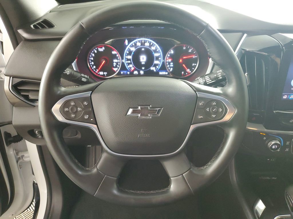 Used 2023 Chevrolet Traverse Premier w/ Redline Edition image 16
