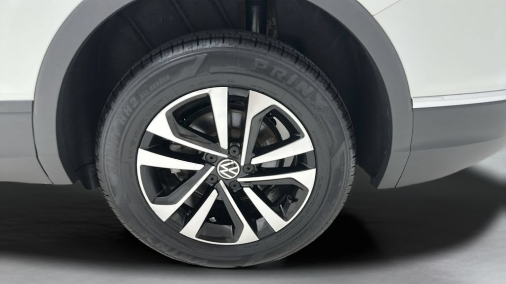 Used 2023 Volkswagen Tiguan S w/ Driver Assistance Package AWD/4WD image 8