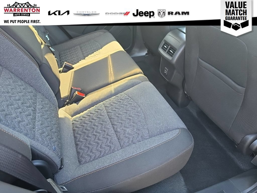 Used 2023 Chevrolet Equinox LT AWD/4WD image 13