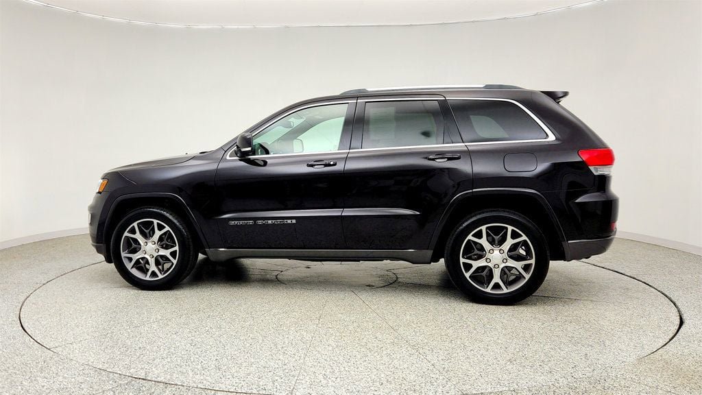 Used 2018 Jeep Grand Cherokee Limited RWD image 8