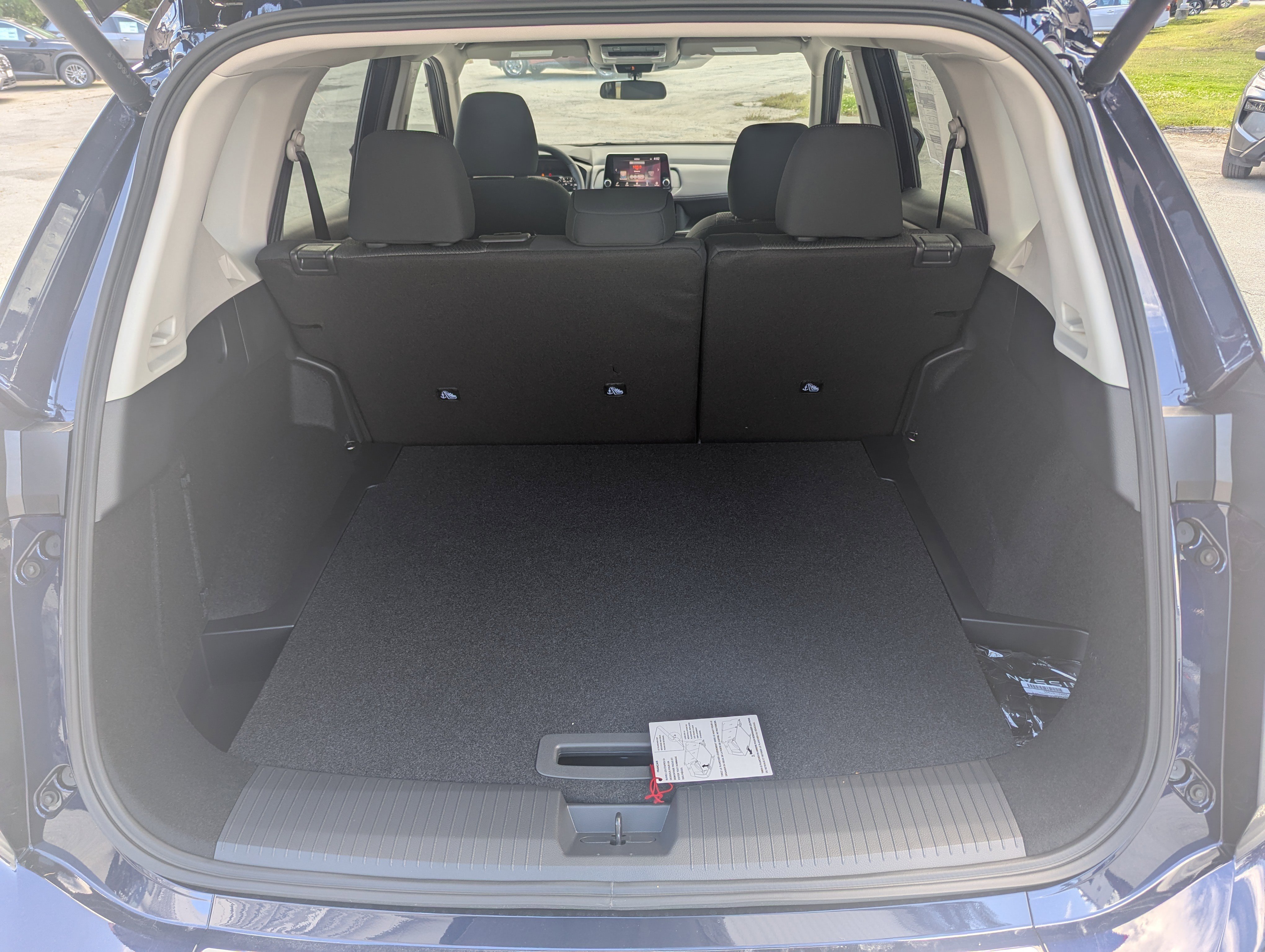 New 2026 Nissan Rogue SV image 15