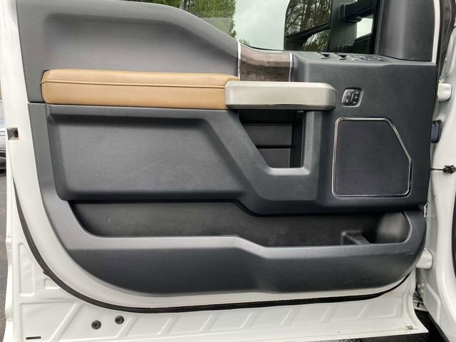 Used 2022 Ford F250 Lariat w/ Lariat Ultimate Package image 18