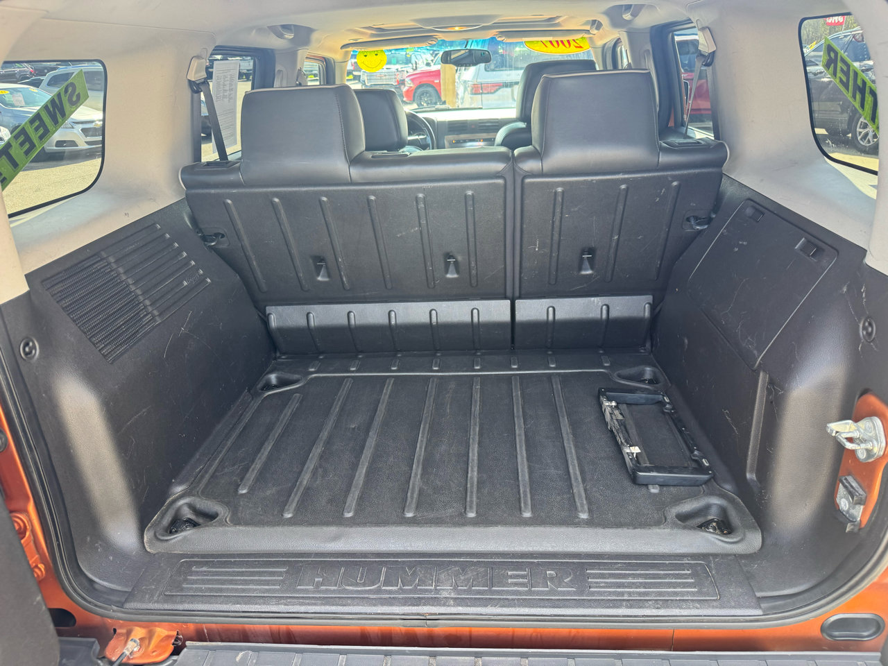 Used 2007 HUMMER H3 Adventure image 9