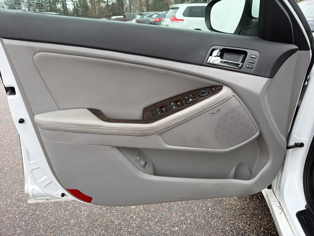 Used 2013 Kia Optima EX w/ Premium Pkg image 12