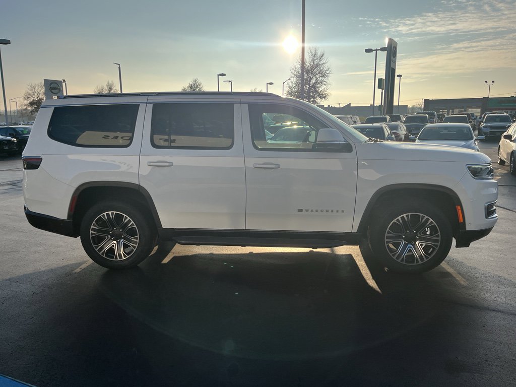 Used 2022 Jeep Wagoneer Series III w/ Convenience Group I image 6