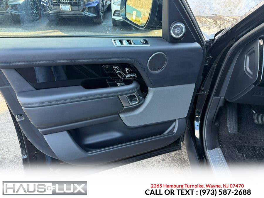Used 2018 Land Rover Range Rover Supercharged image 17