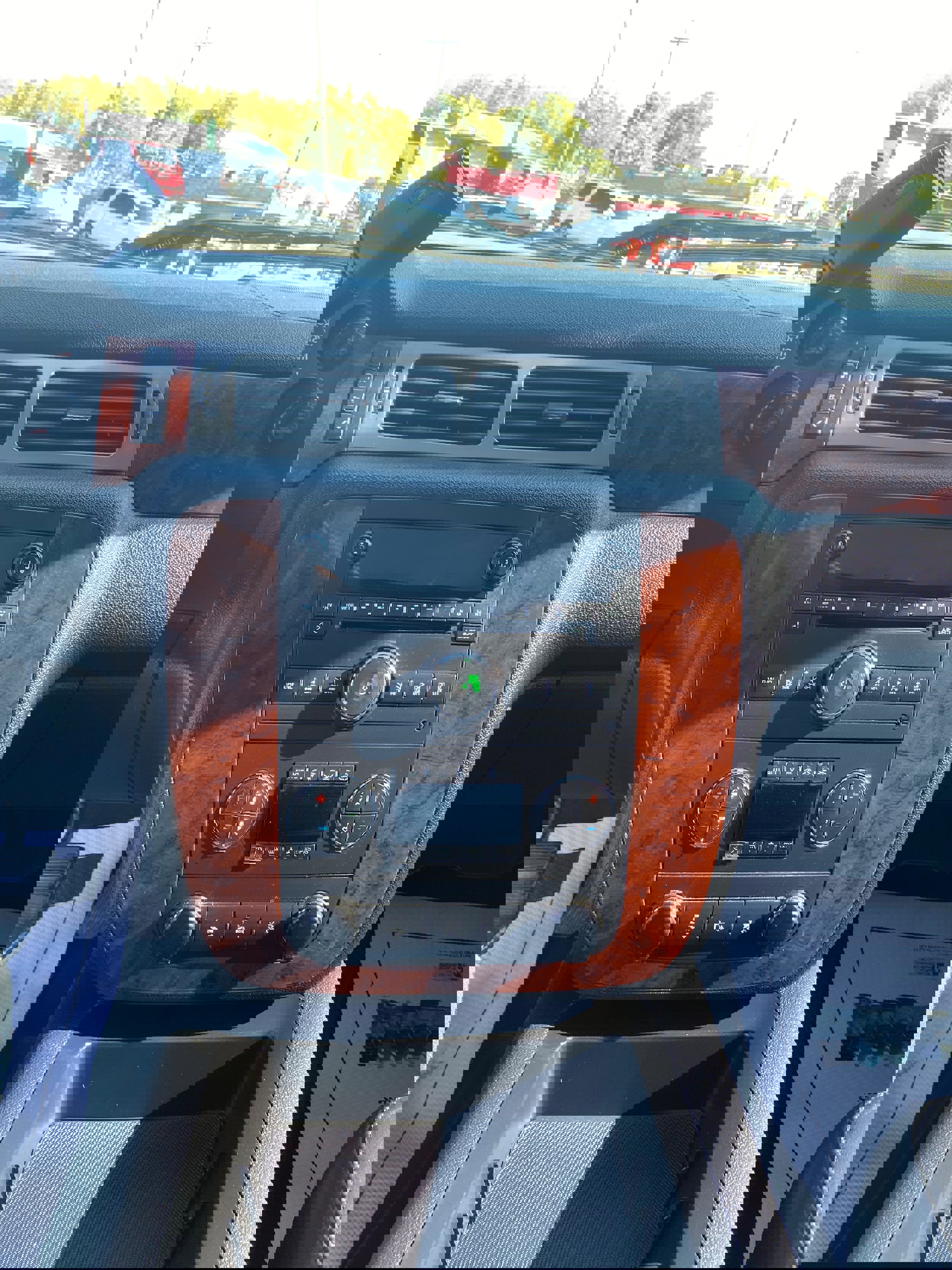 Used 2010 Chevrolet Silverado 1500 LTZ w/ Convenience Package image 12