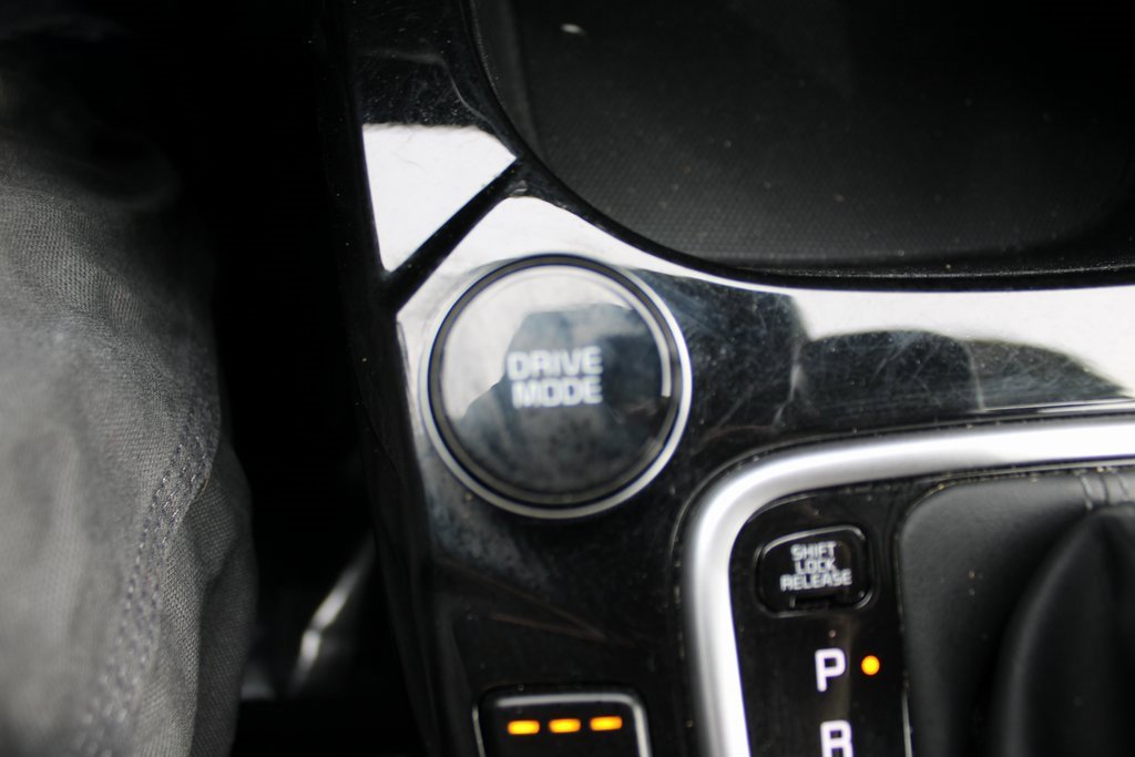 Used 2024 Kia Seltos SX image 25