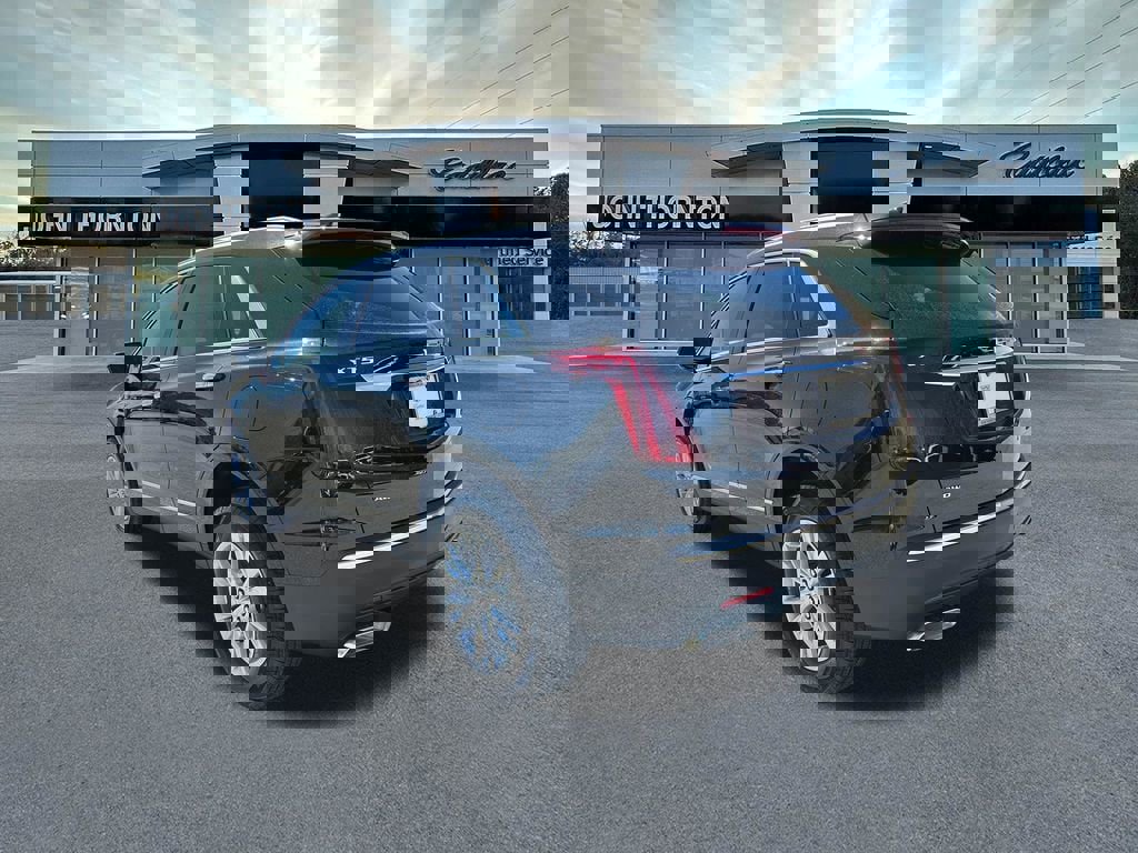 New 2026 Cadillac XT5 Luxury w/ LPO, Floor Liner Package image 7