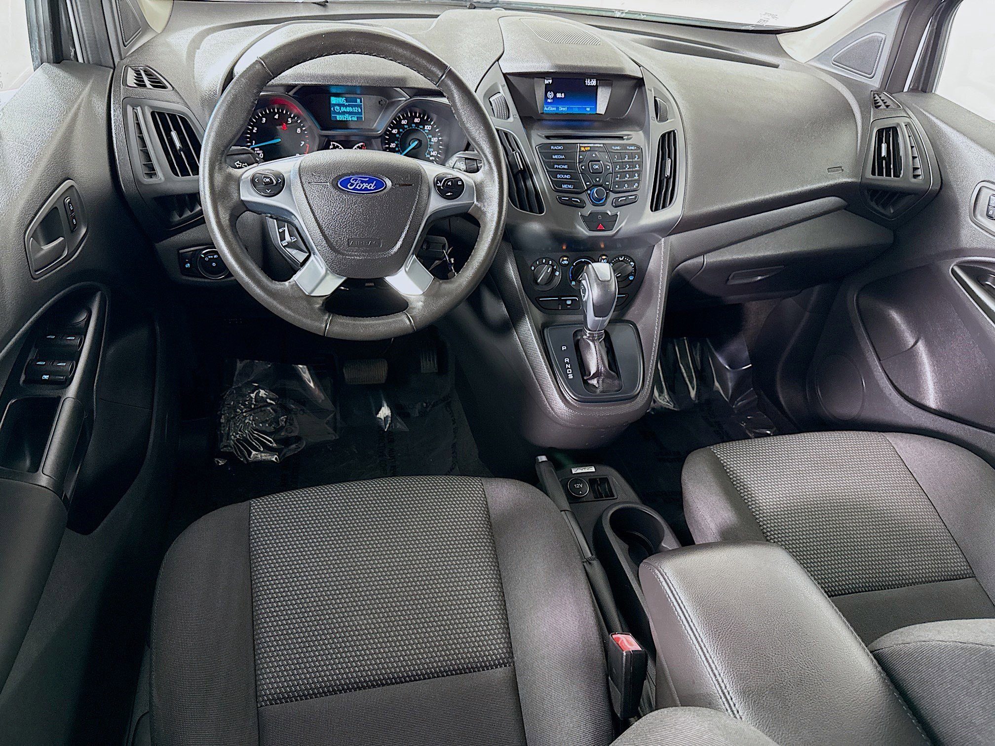 Used 2018 Ford Transit Connect XL image 17