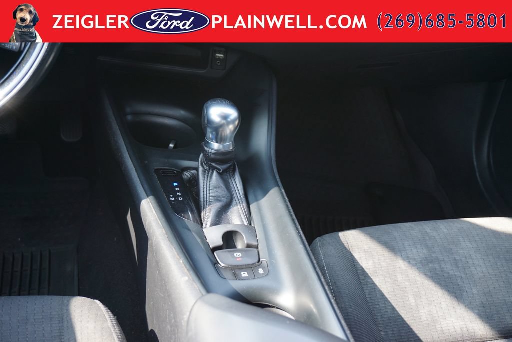 Used 2018 Toyota C-HR XLE FWD image 15