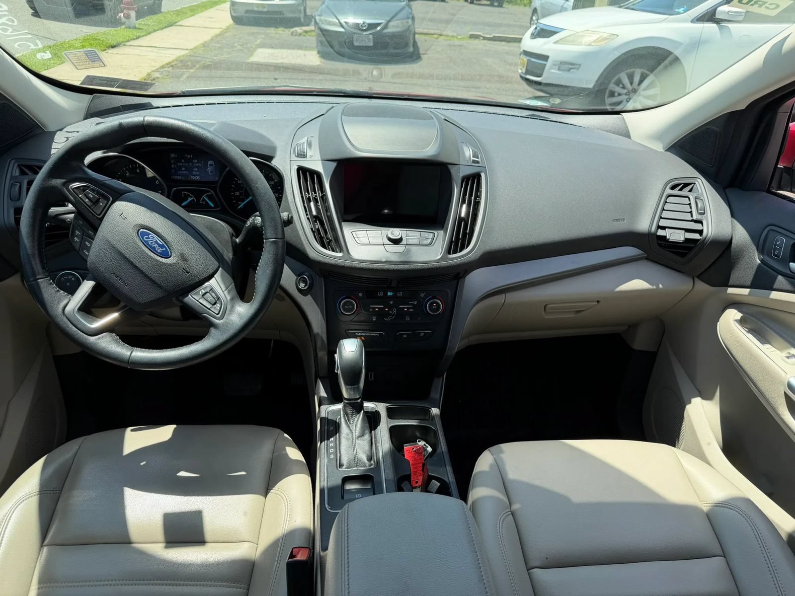 Used 2019 Ford Escape SEL AWD/4WD image 13