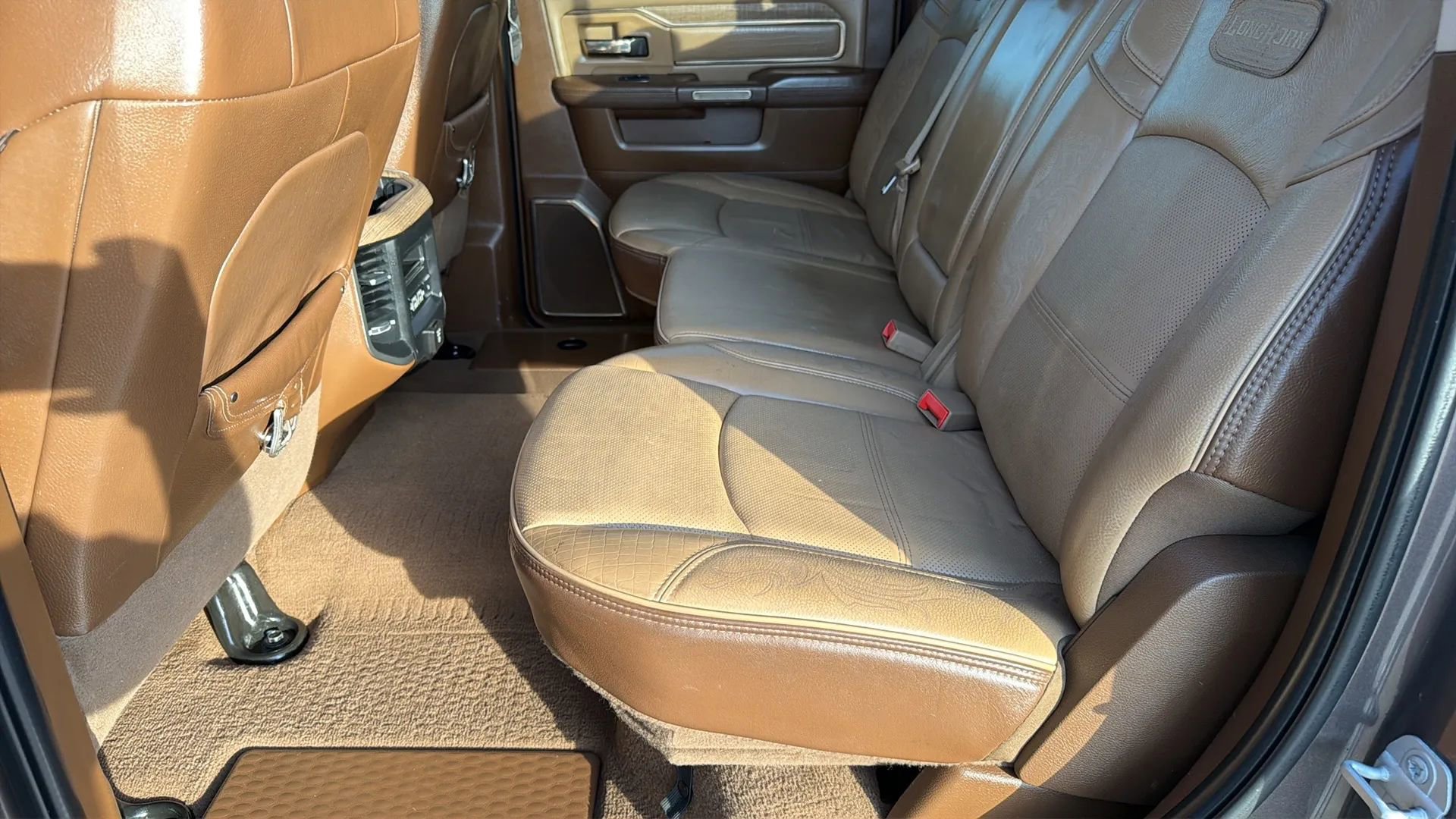 Used 2019 RAM 3500 Limited w/ Max Tow Package AWD/4WD image 47