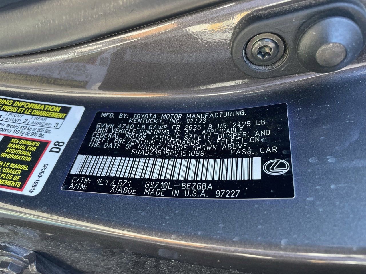 Used 2023 Lexus ES 350 350 w/ Premium Package image 11