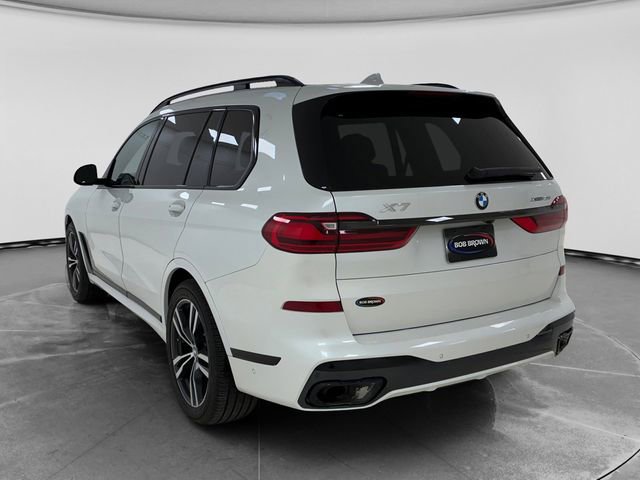 Used 2022 BMW X7 xDrive40i w/ M Sport Package AWD/4WD image 5
