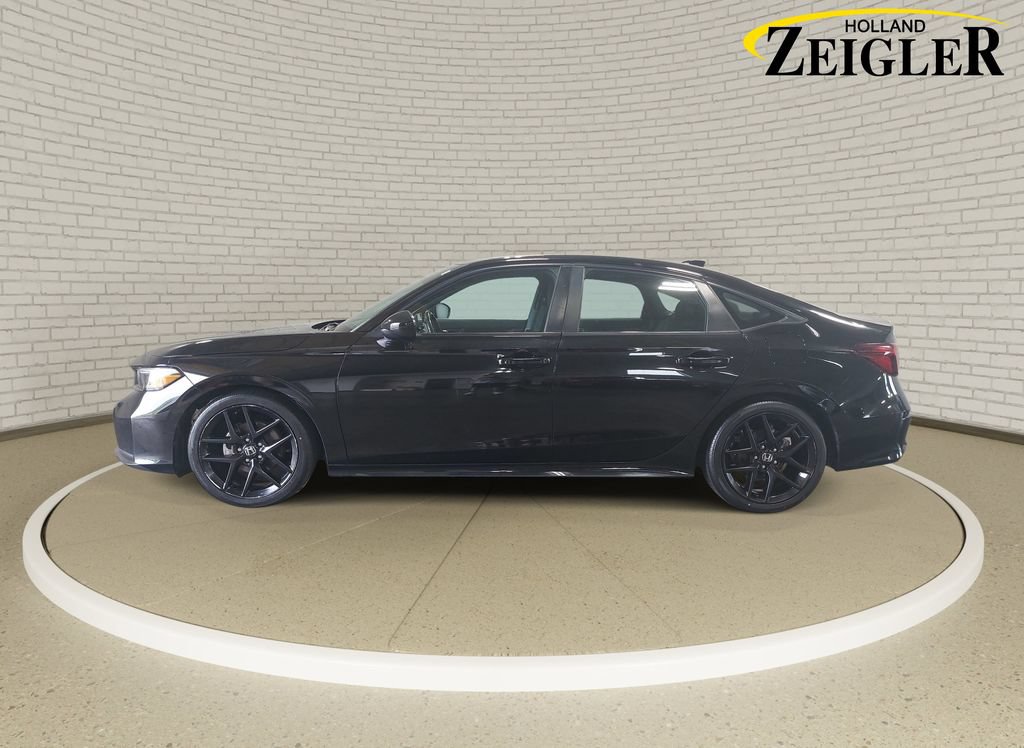 Used 2025 Honda Civic Sport image 8