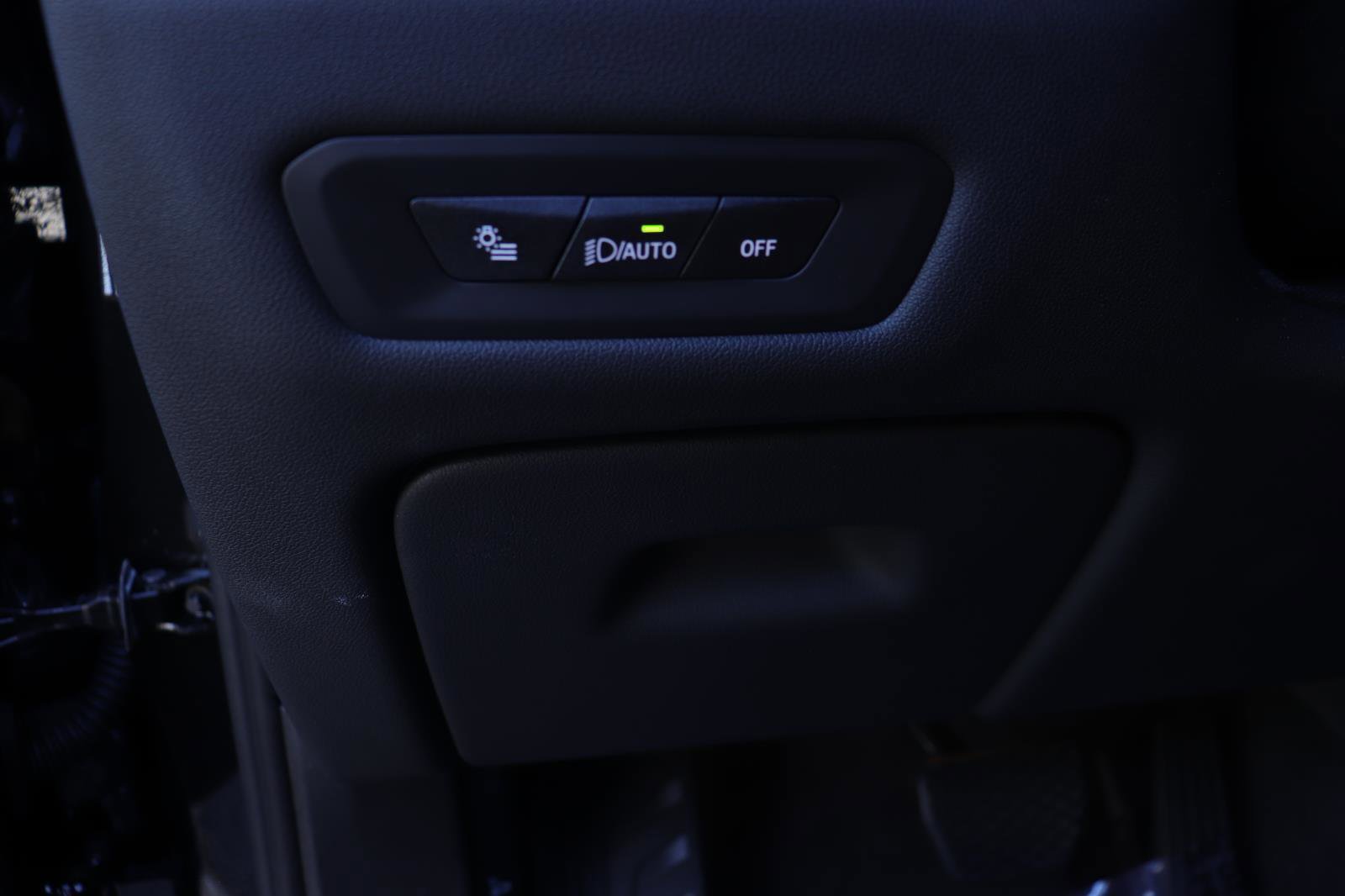 Used 2026 BMW X5 sDrive40i image 28