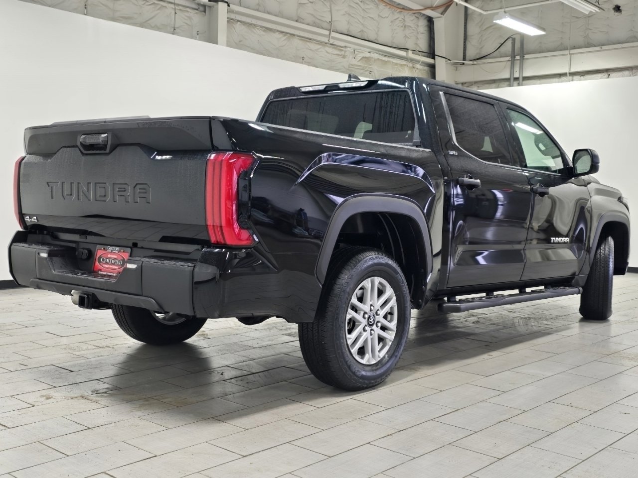 Certified 2025 Toyota Tundra SR5 image 15