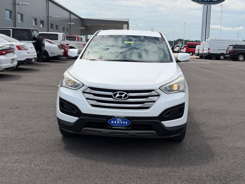 Used 2016 Hyundai Santa Fe Sport FWD image 2
