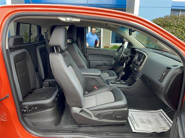 Used 2019 Chevrolet Colorado Z71 AWD/4WD image 17