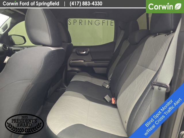 Used 2021 Toyota Tacoma TRD Sport w/ Technology Package RWD image 17