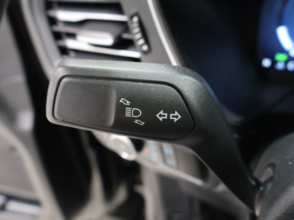 Used 2023 Ford Escape Platinum AWD/4WD image 39