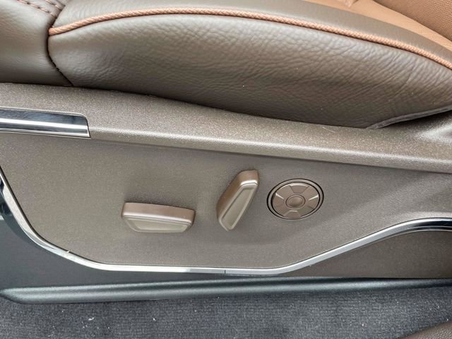 New 2025 Ford F350 King Ranch w/ Chrome Package image 10