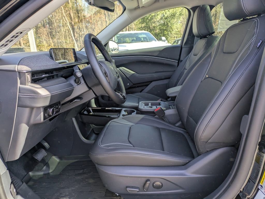 New 2026 Ford Mustang Mach-E Premium image 19