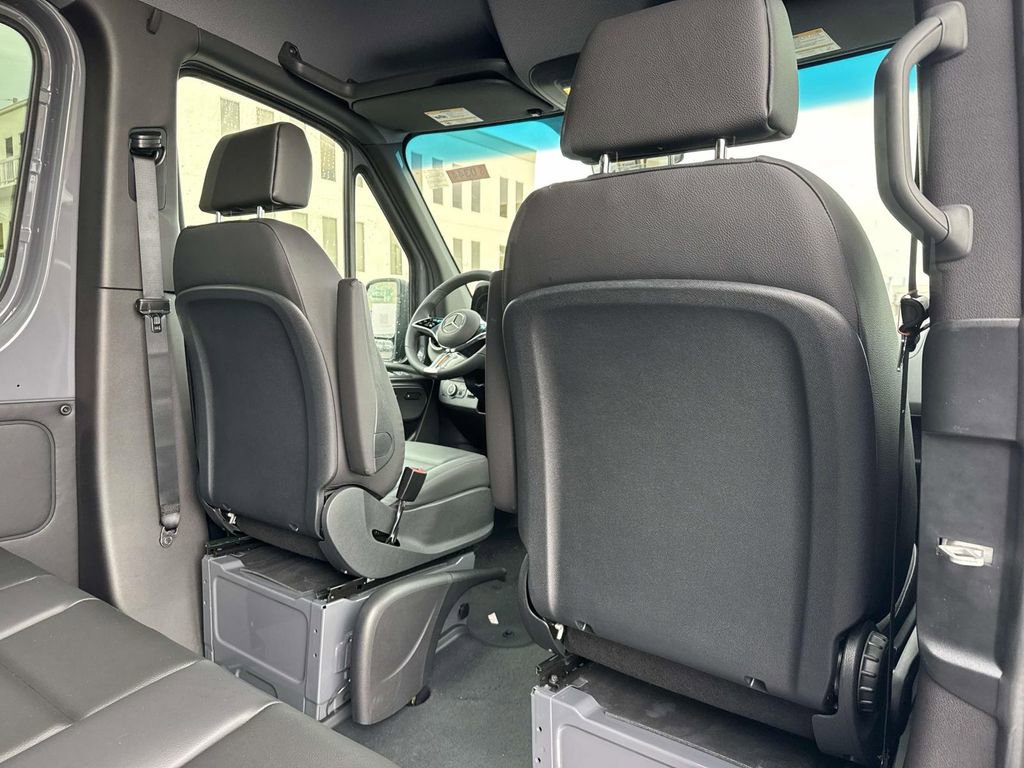 New 2026 Mercedes-Benz Sprinter 2500 image 7