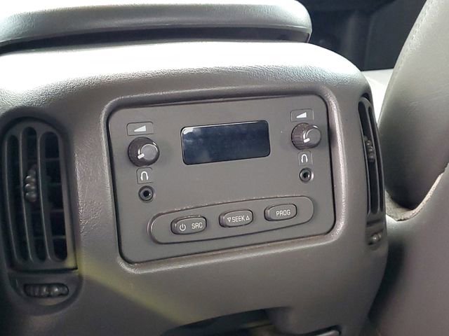 Used 2004 Chevrolet Avalanche Z71 w/ Sun And Sound Package image 34