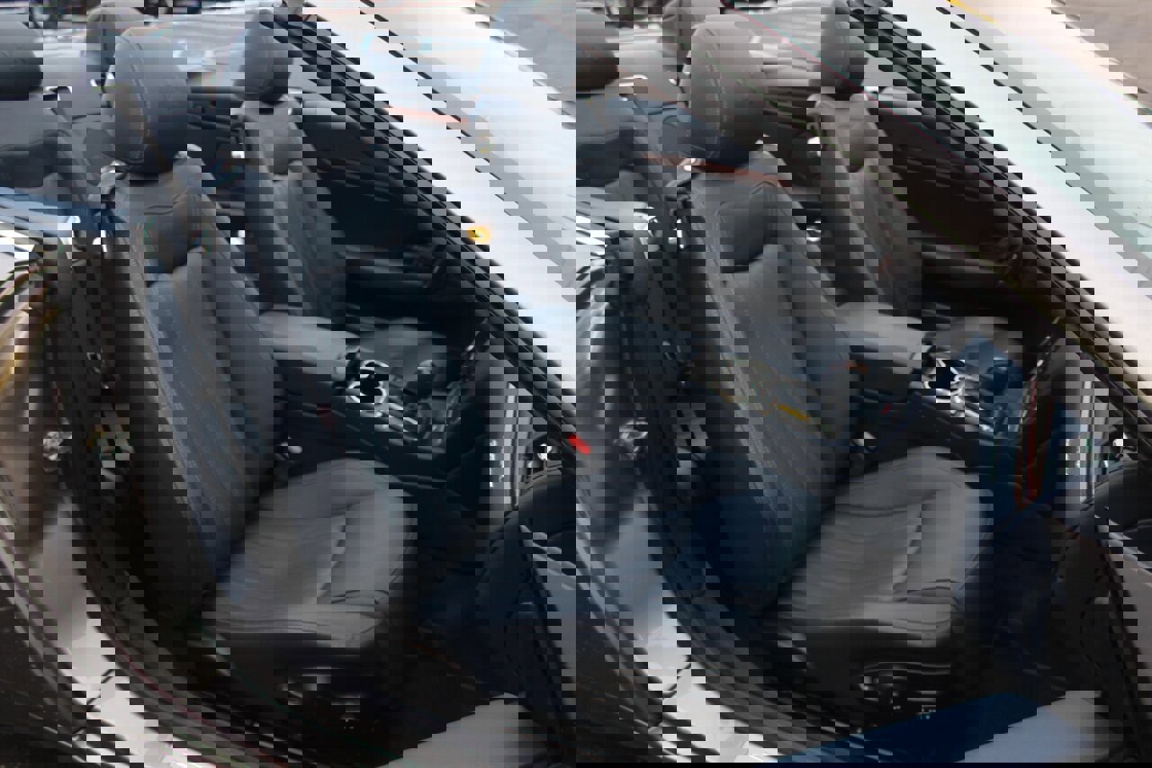 Used 2010 Maserati GranTurismo Convertible image 13