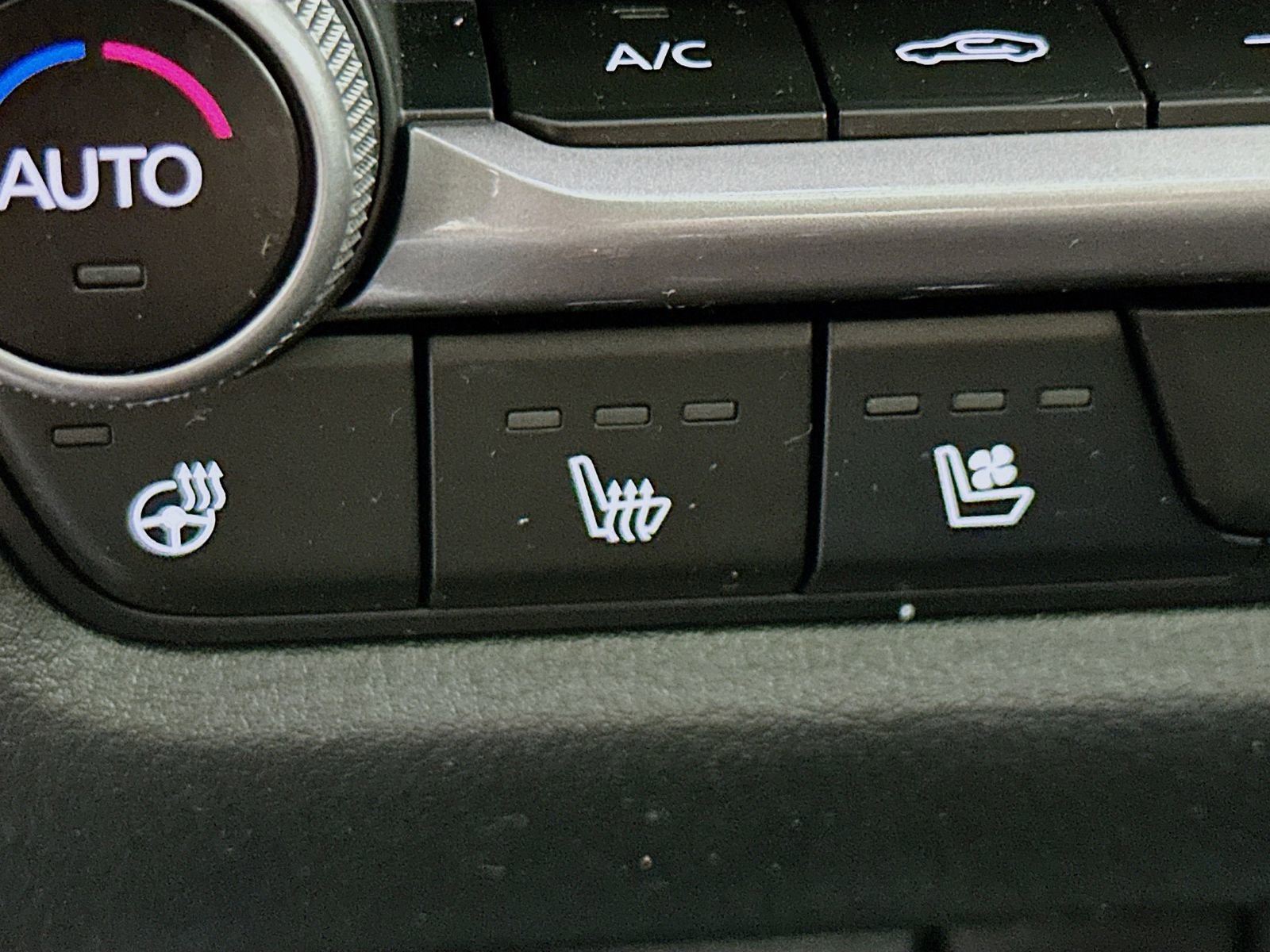 Certified 2025 MAZDA CX-50 AWD 2.5 Turbo w/ Premium Pkg image 21