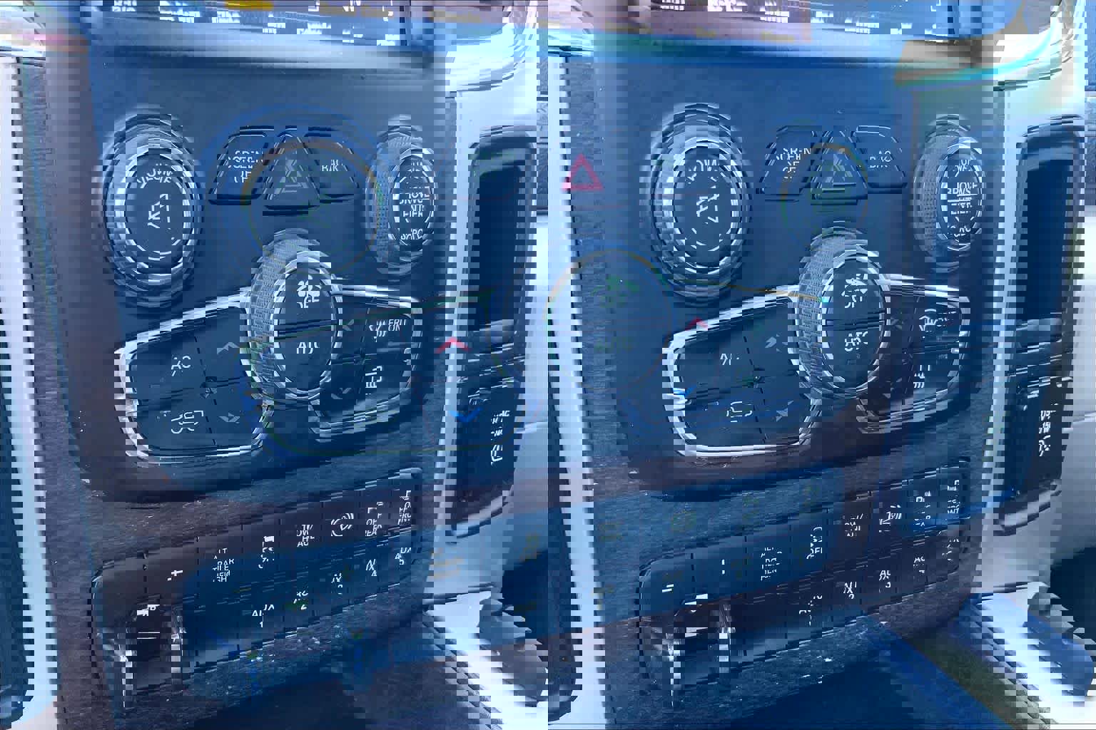 Used 2018 RAM 2500 Longhorn image 34