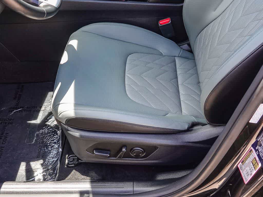 Used 2025 Kia Sportage X-Line AWD/4WD image 20