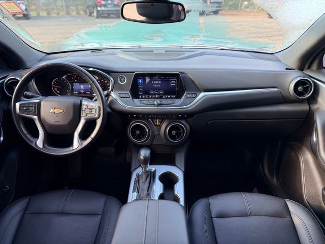 Certified 2022 Chevrolet Blazer LT w/ LPO, Black Accent Package image 20