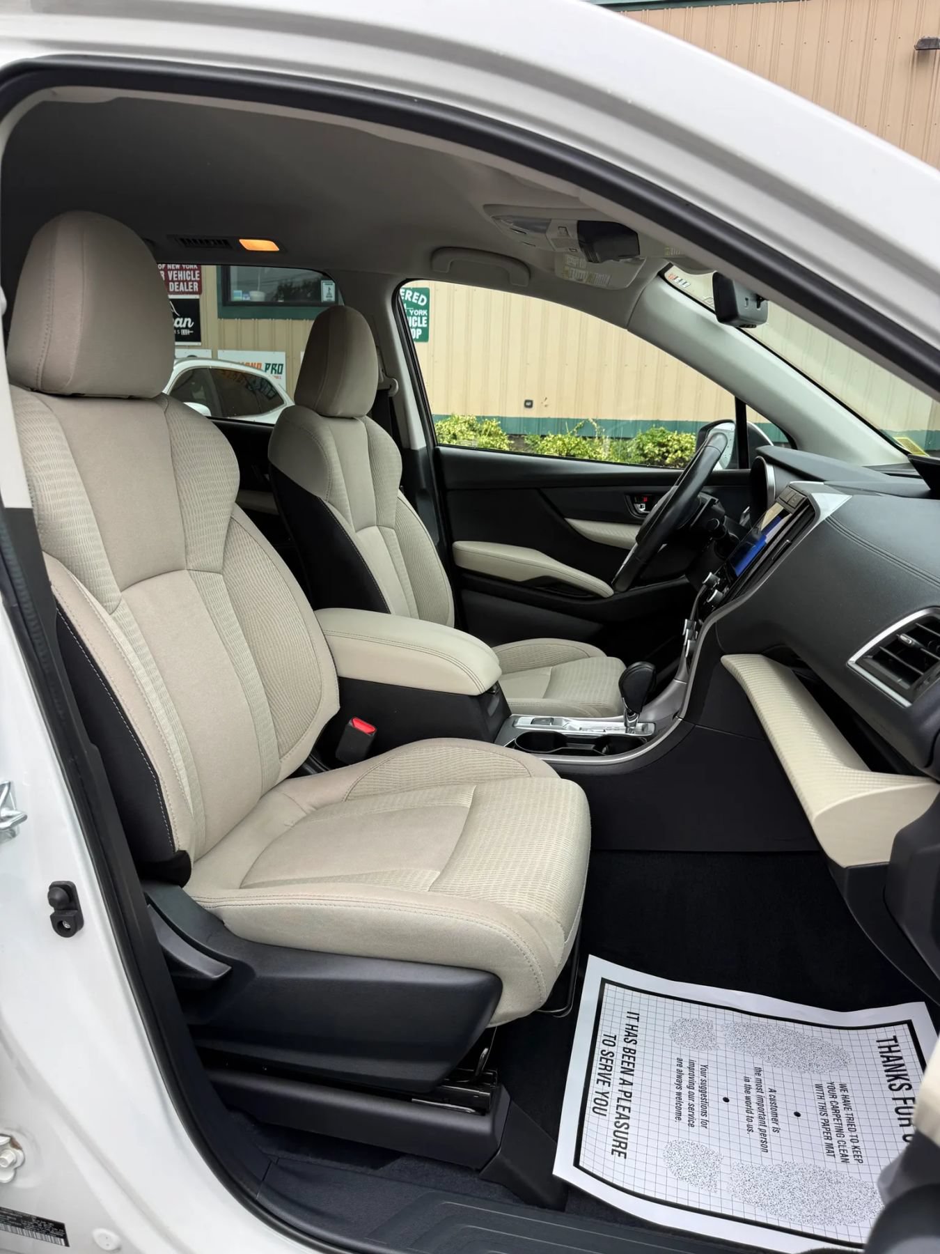 Used 2021 Subaru Ascent Premium w/ Convenience Package AWD/4WD image 22