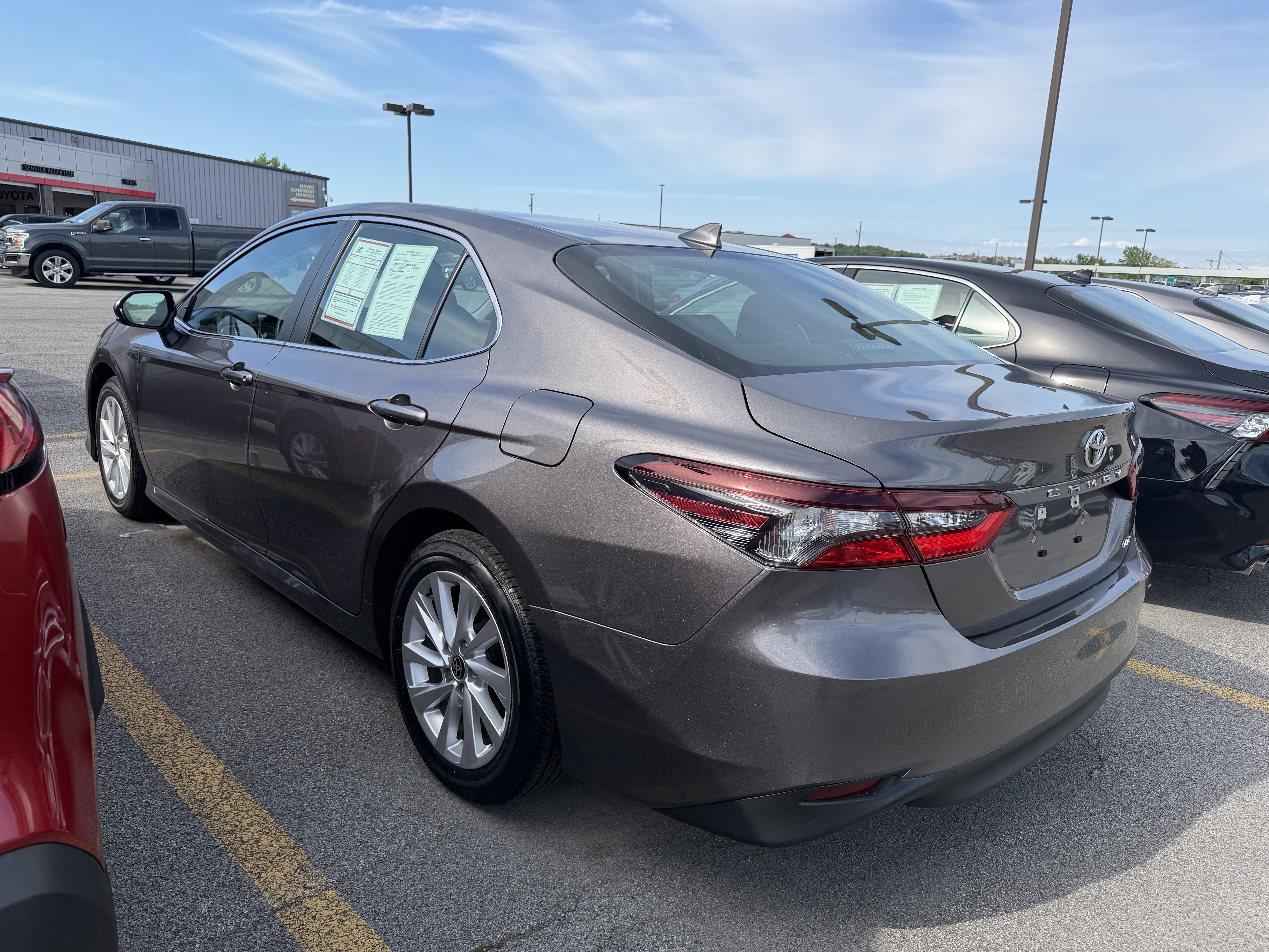 Used 2023 Toyota Camry LE FWD image 4