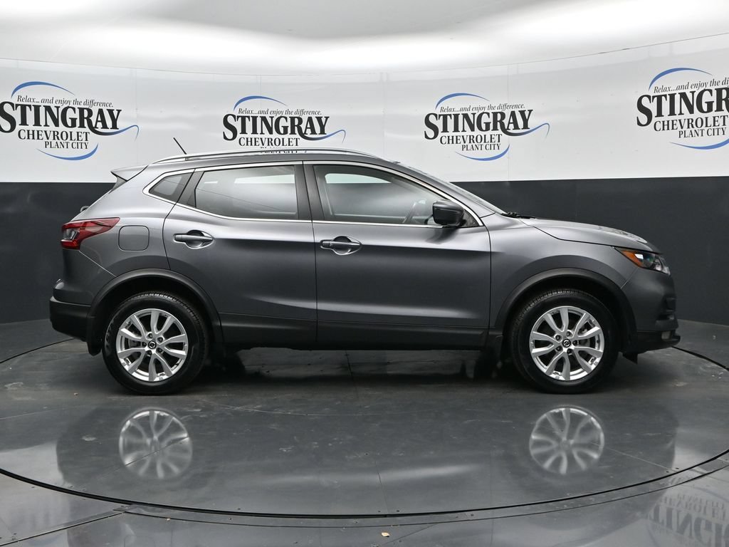 Used 2022 Nissan Rogue Sport SV w/ Technology Package FWD image 8