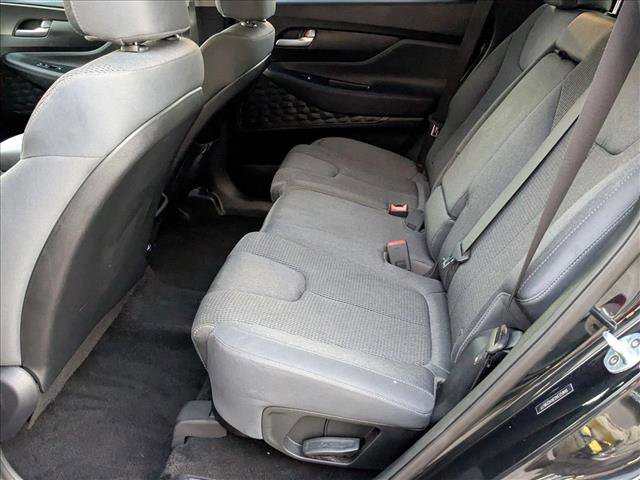 Used 2019 Hyundai Santa Fe SE image 18
