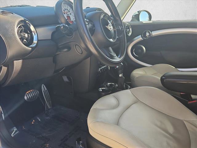 Used 2011 MINI Cooper S image 10