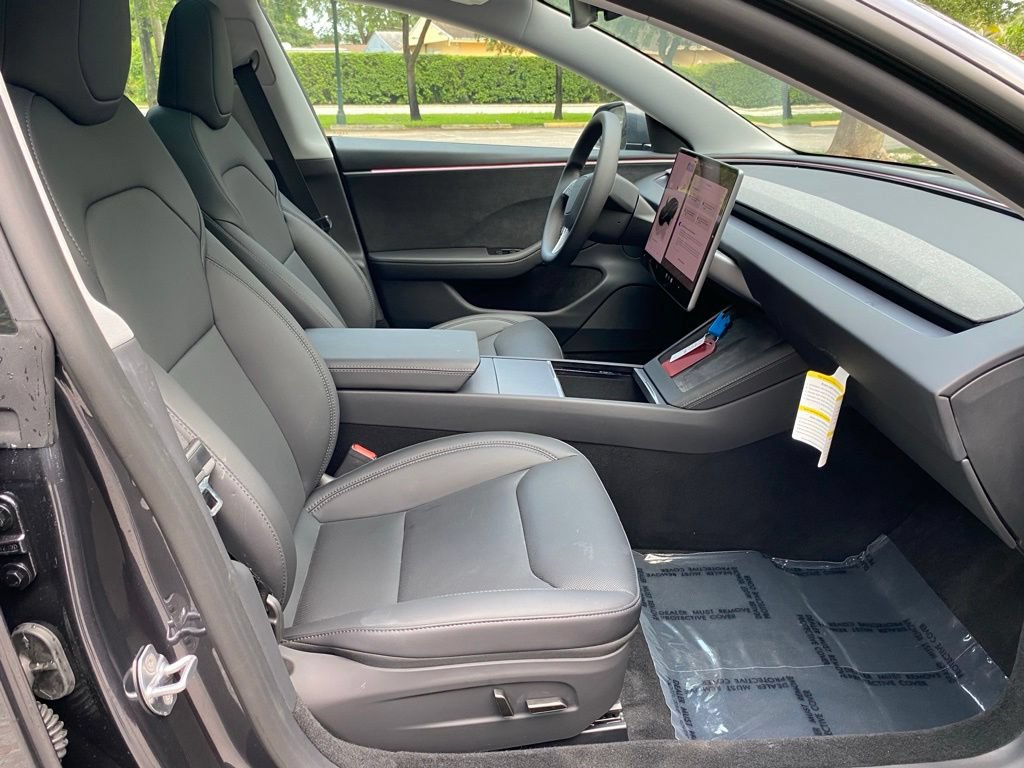 Used 2026 Tesla Model 3 AWD/4WD image 17