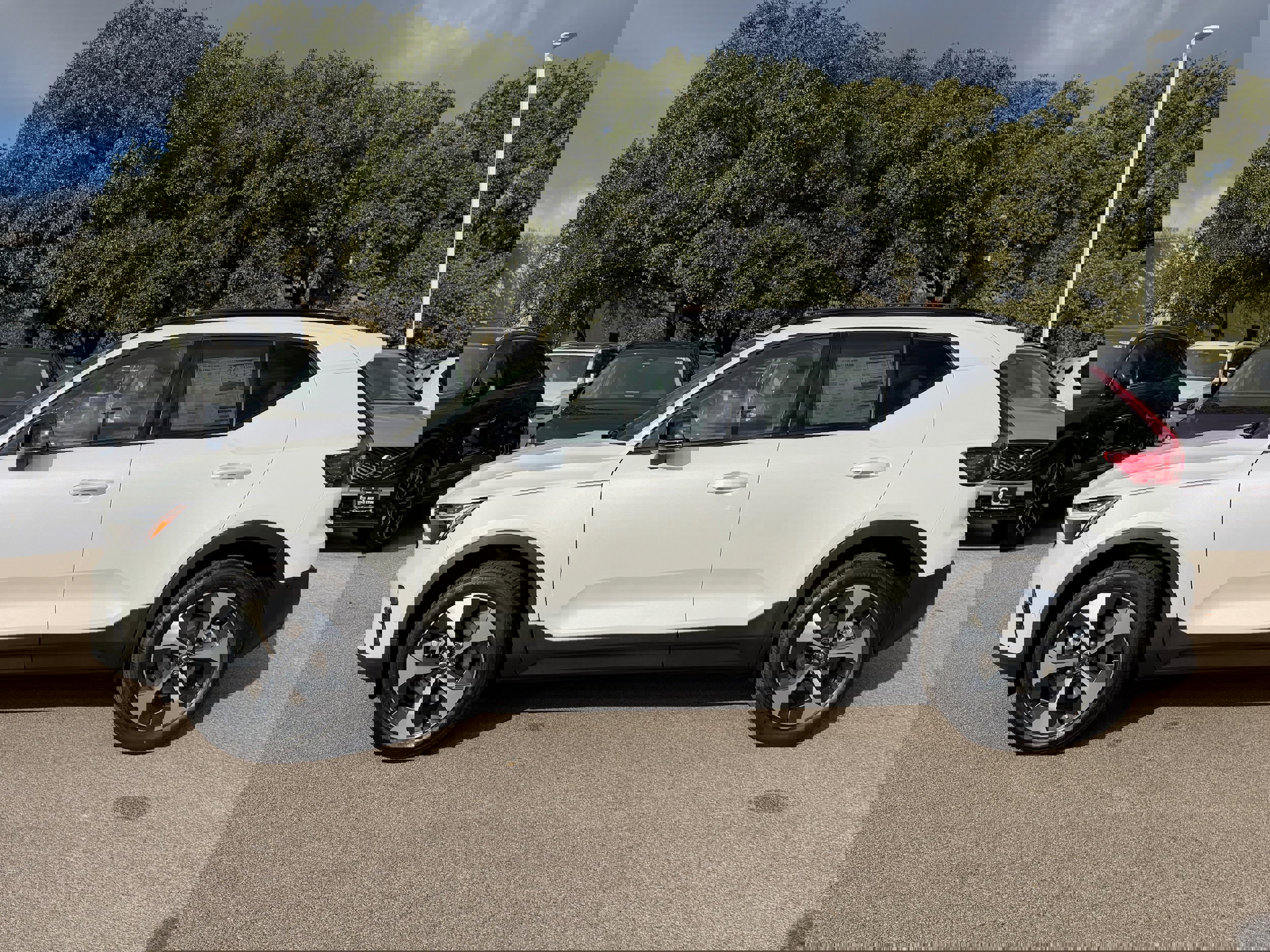 New 2026 Volvo XC40 B4 Plus w/ Protection Package Premier image 3