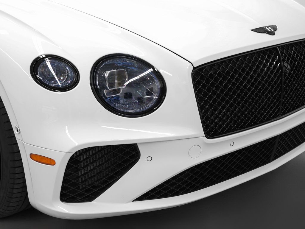Used 2022 Bentley Continental GT image 4